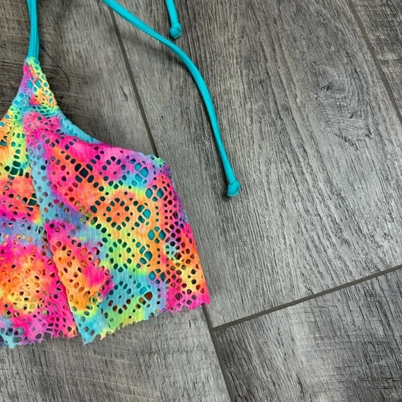 VS Rainbow Flounce Swim‎ Top - Picture 5 of 11